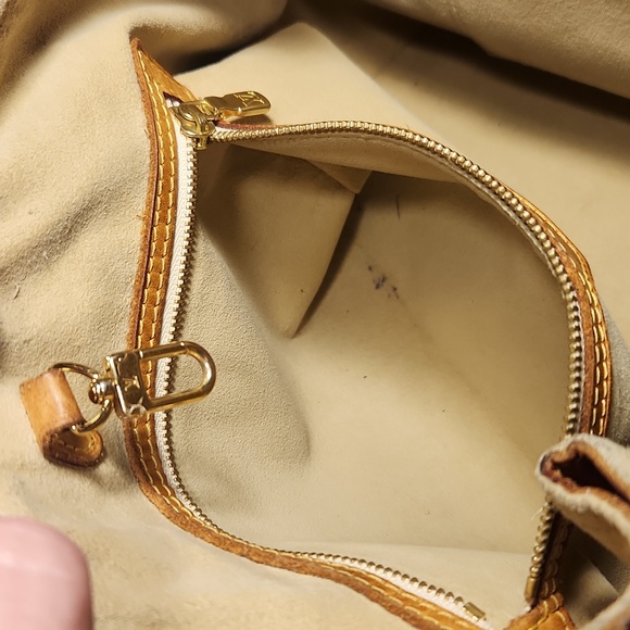 LV Hampstead PM in Damier Azur - Picture 17 of 17